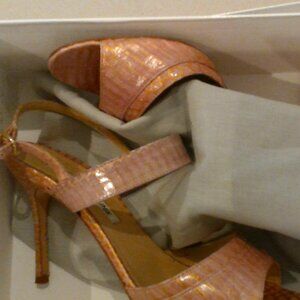 Manolo Blahnik Sandals in Snake Pink Size 38 (Size 8)